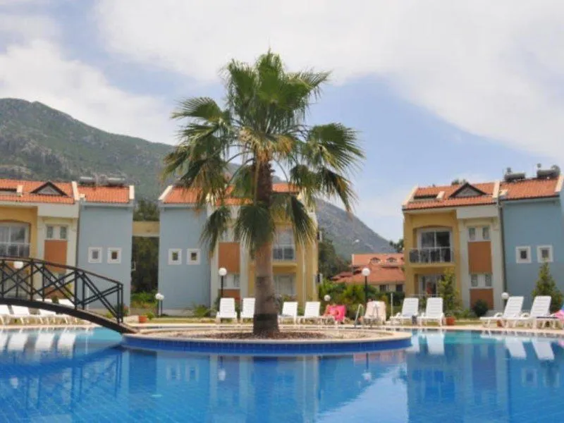 Deska Hisar Garden Apartment Oludeniz