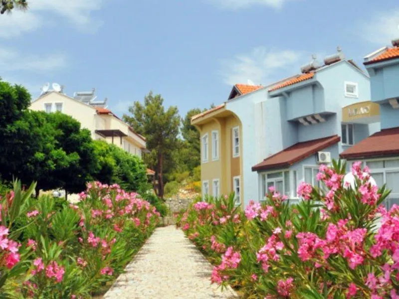 Deska Hisar Garden Apartment Oludeniz